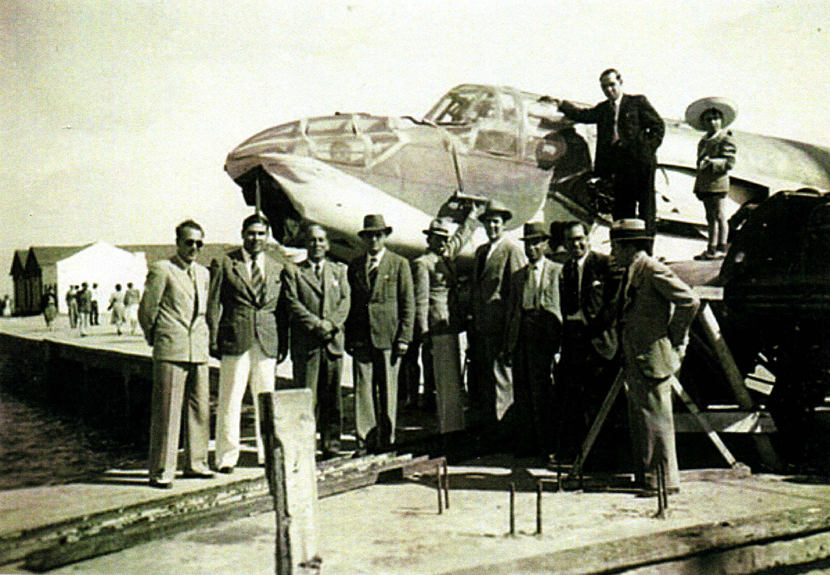 The plane became one attraction for the population of the islands and the surrounding area